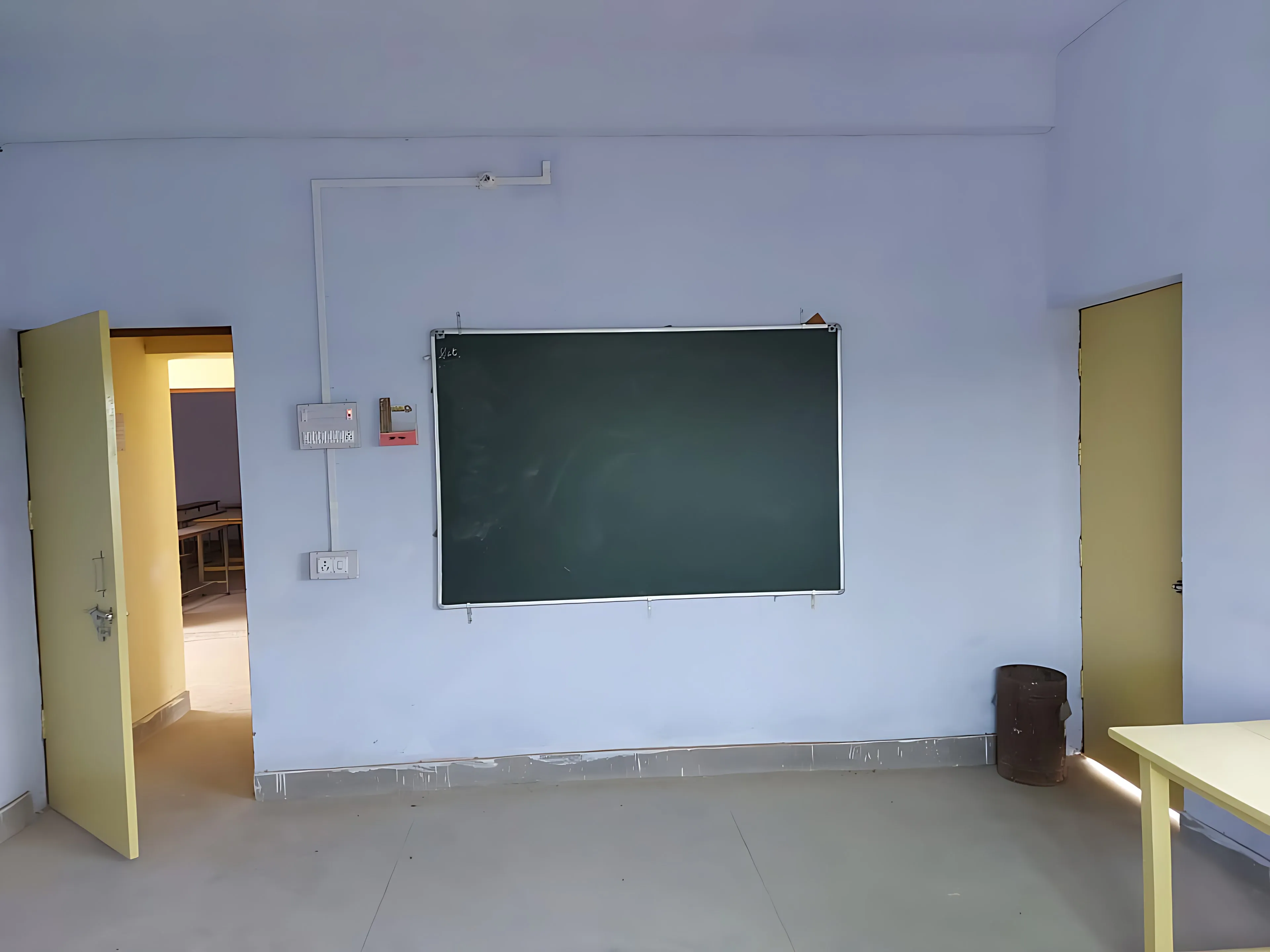 A classroom in the school